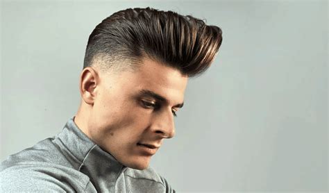 Pompadour és elegáns frizura példái ismert személyekkel
