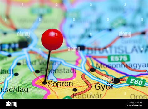 Map of Sopron showing major beauty and hair salons