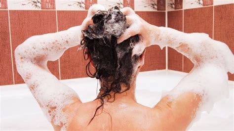 Hajmosás és a lerakódások eltávolítása