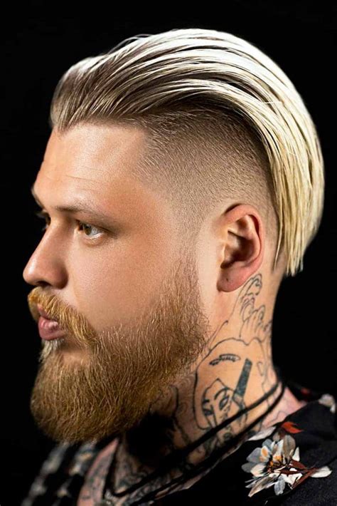 Fonott slicked back