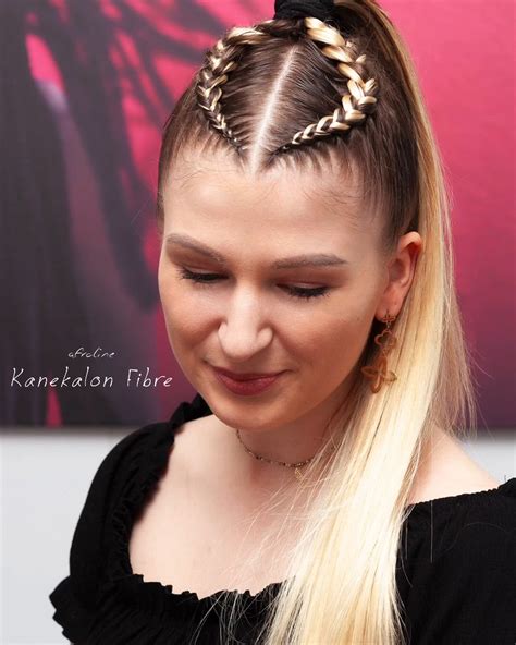 tüske fonás szalaggal