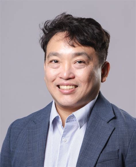 nhat-keramia-peng-hajvago-visual