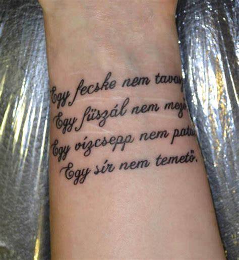 Egyedi tetoválás és design minták bemutatója