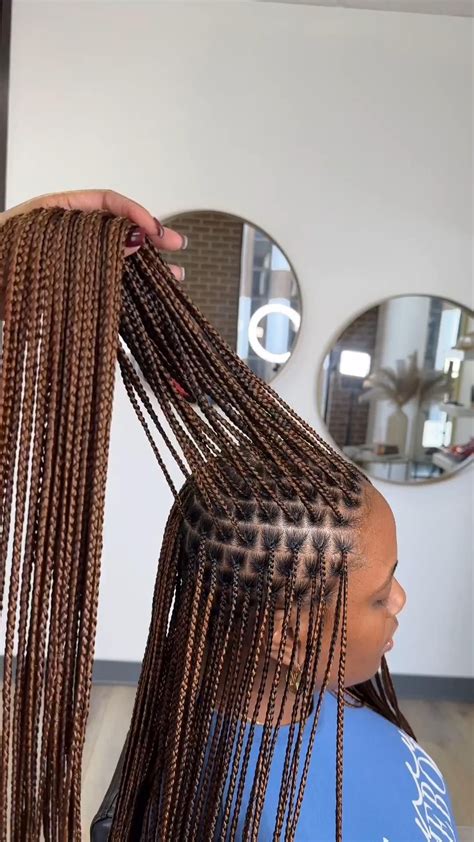 Box Braids és Knotless technikák összehasonlítása