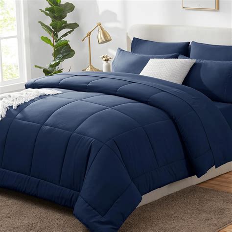 https://example.com/images/comfort-bedding.jpg