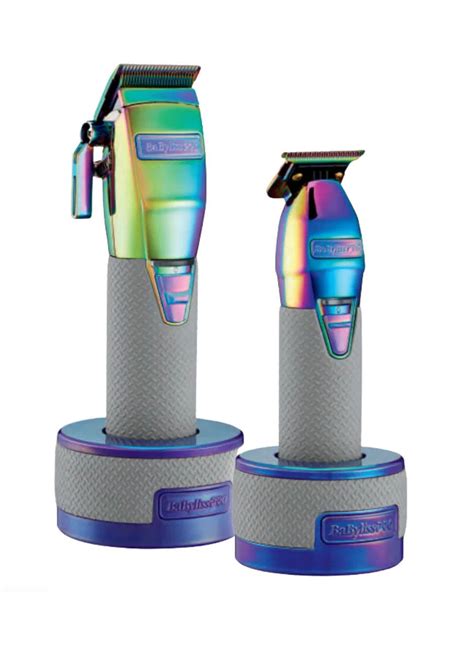 Képen a BaByliss PRO Boost + Chameleon töltőállványa