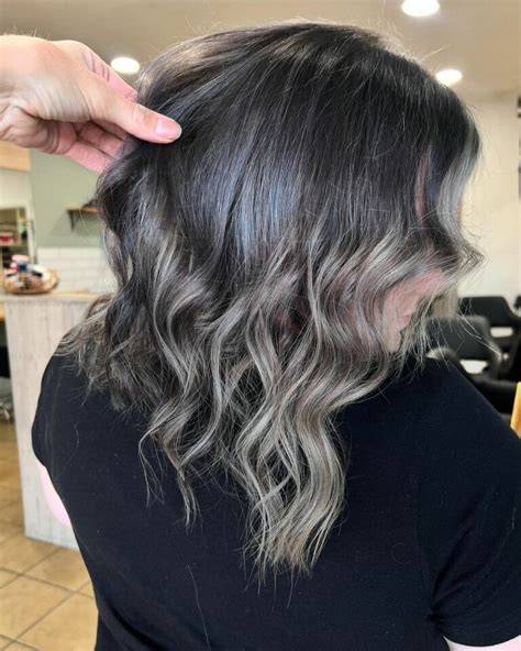 Szürke/granny balayage példák