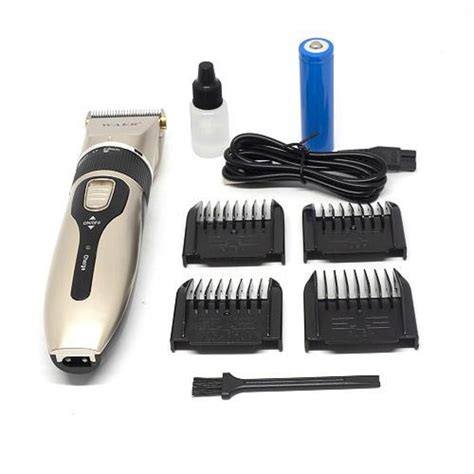 Hajvágó késének tisztítása és olajozása