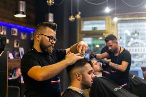 kiváló hajvágás barbershop hangulat