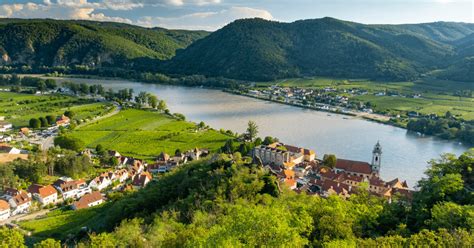 Wachau tájkép Dunával