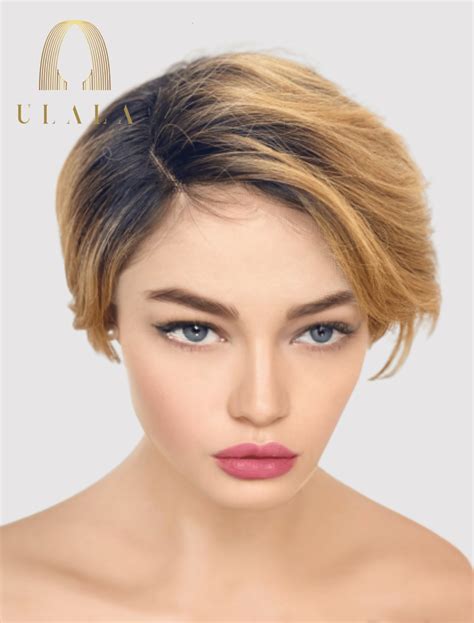 Csipke elülső paróka (lace front wig) közeli felvétele