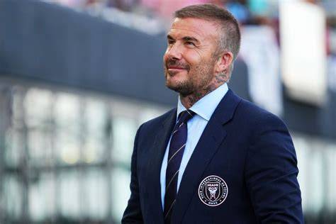 David Beckham kopasz folt a hajvágás során infographic