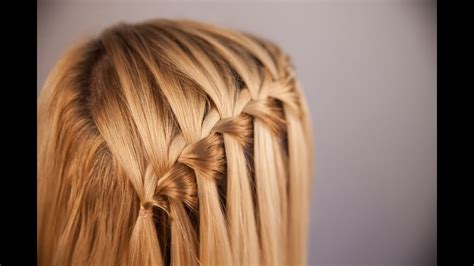 Lépésről lépésre séma a francia vízesés fonat elkészítéséhez