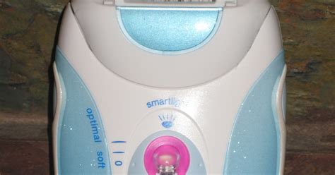 Összehasonlítás: Epilátor vs. Borotva vs. Gyanta