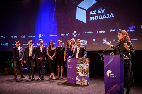 Éves értékelési trendek Sopron fodrászatainál