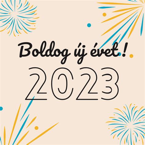 Boldog felhasználó műszempillákkal