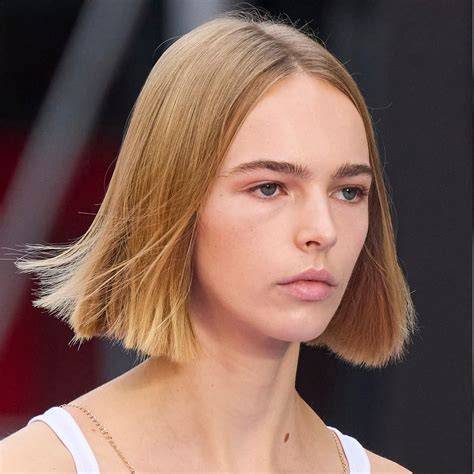 Blunt bob trend