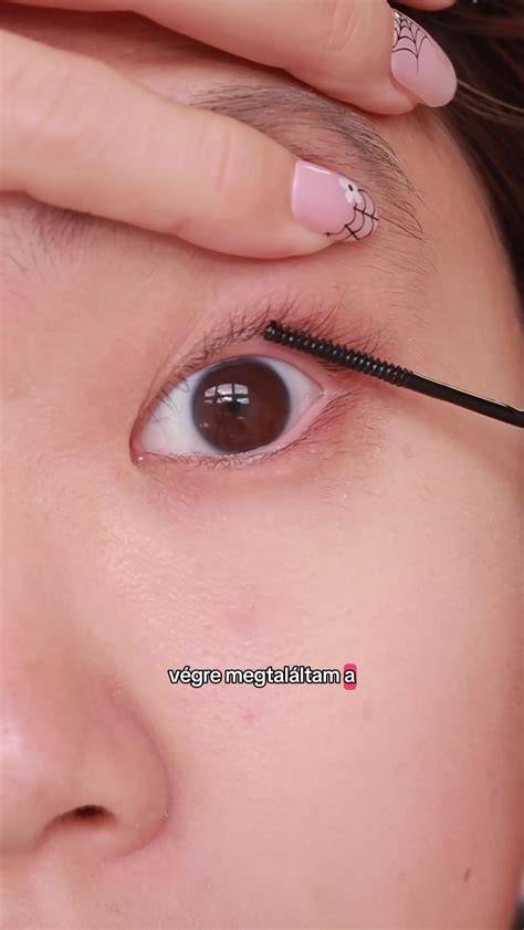 DIY műszempillák különböző stílusokban