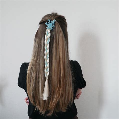 hajtincs függőlegesen tartva vágáshoz