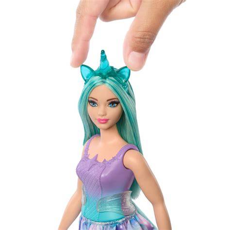 Barbie Dreamtopia kék hajjal és unikornis