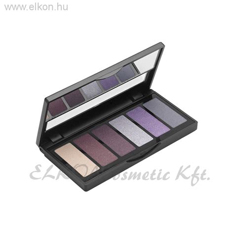 A szemhéjpúder paletta színeinek közeli képe