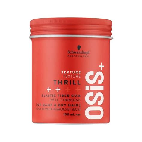 Nő frizurával, amelyen Schwarzkopf Osis+ Thrill zselét használtak