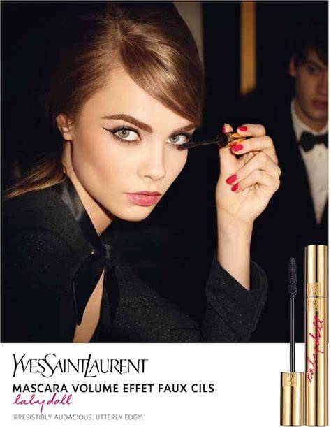 YSL Baby Doll szempillaspirál applikátor és hatás