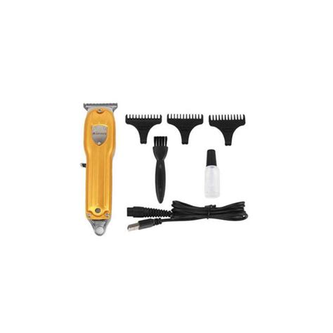 A hajvágó tisztítása és kenése