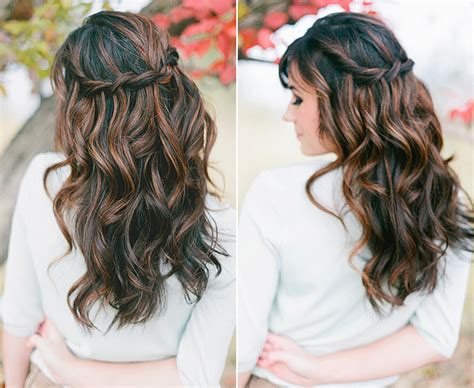 Romantikus malvinka frizura