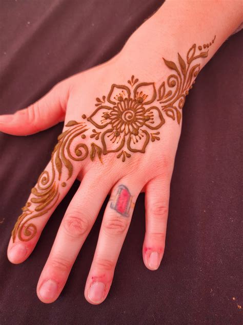 A henna virágai