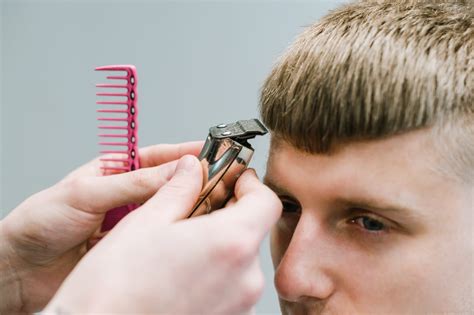 Férfi frufru stílusok