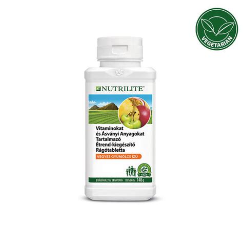 Különböző vitaminokat tartalmazó étrend-kiegészítők széles választéka