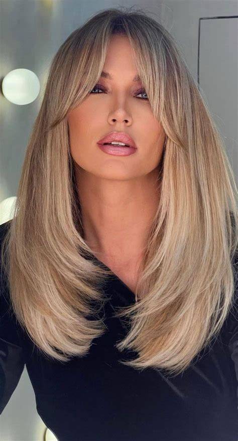 Kész sminkkészlet: Smokey blonde trendek