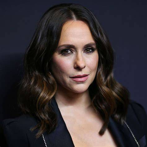 Jennifer Love Hewitt hajszín változásai vizuálisan