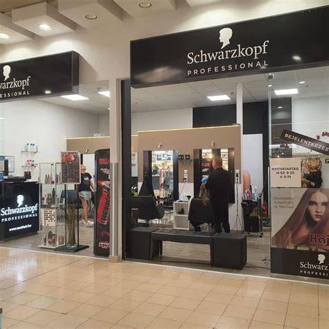 Schwarzkopf fodrászati termékek megjelenítése egy Tesco Fogarasi áruházban