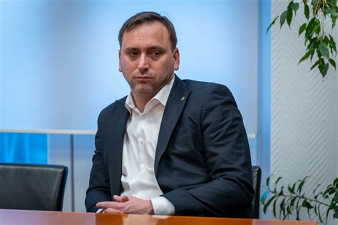 Gavroche és gavroche-hoz kapcsolódó frizurakép