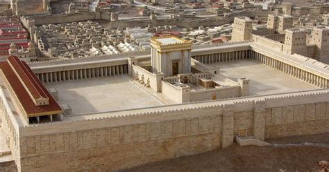 A jeruzsálemi Templom újjáépítése