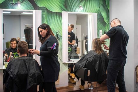 BioHair fodrászat belső enteriőr