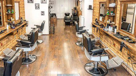 Arculatterv és elhelyezkedés a barber shop enteriőrjéből