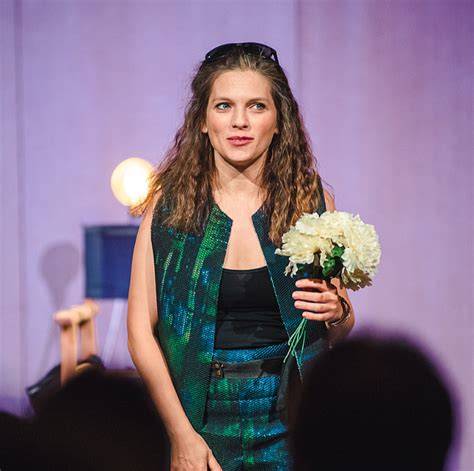 Esztergályos Cecília az Újszínházban
