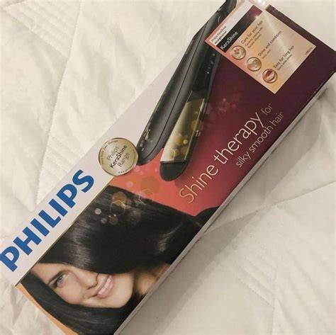 PHILIPS KeraShine hajegyenesítő készülék közelről
