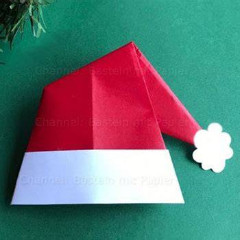 Illusztráció: Mikulás sapka papírból