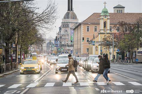 Új közterületi minőség és fasorok a Rákóczi úton