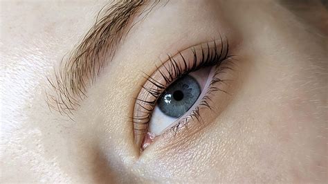 Szempilla lifting eljárás folyamata