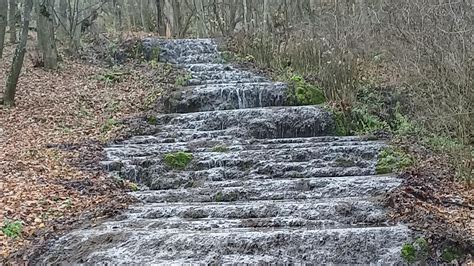 Fátyol-vízesés mésztufa lépcsőinek részlete