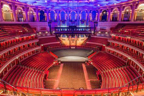 Royal Albert Hall - 2000, a magyar fodrászteljesítmény bemutatója