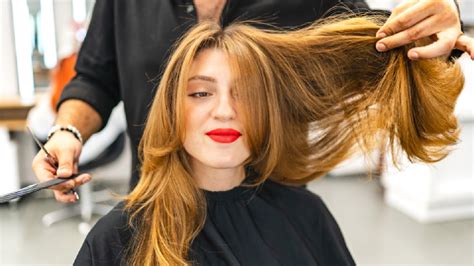 https://example.com/hajvagas-carecut.jpg