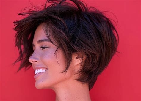 Modern pixie frizura