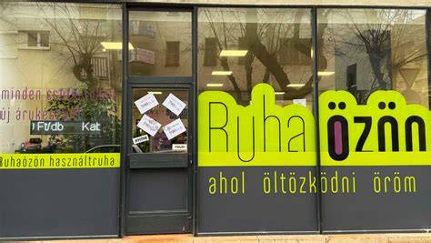 Király utca paróka üzlet arculata