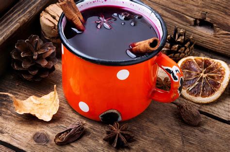 karácsonyi sütemények és forralt bor